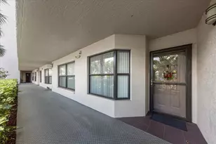 1316 Pasadena Ave S, South Pasadena, FL 33707 - Photo 1