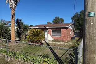 11118 Happy Acres Ln, Riverview, FL 33578 - Photo 1