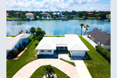 315 Buttonwood Lane, Largo, FL 33770 - Photo 1