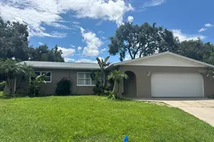 1854 76th Ave N, Saint Petersburg, FL 33702 - Photo 1