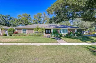 10901 Juniperus Pl, Tampa, FL 33618 - Photo 1