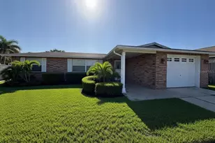 6302 Diamond Dr, New Port Richey, FL 34653 - Photo 1