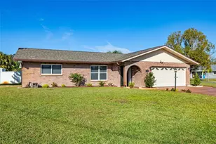 314 Circle Dr, Palm Harbor, FL 34683 - Photo 1