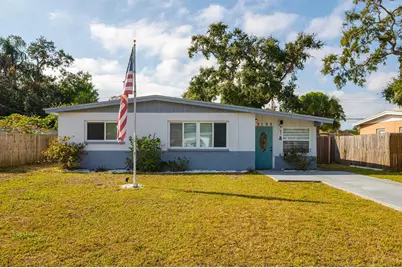 9122 94th Street, Seminole, FL 33777 - Photo 1