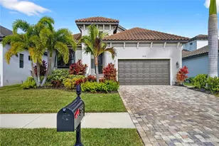 523 Treviso Dr, Apollo Beach, FL 33572 - Photo 1