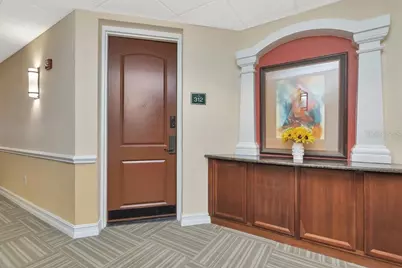 13941 Clubhouse Dr #312, Tampa, FL 33618 - Photo 1