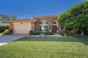 38 Ridgecroft Ln, Safety Harbor, FL 34695 - Photo 1