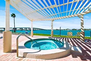 6279 Sun Blvd, Saint Petersburg, FL 33715 - Photo 1