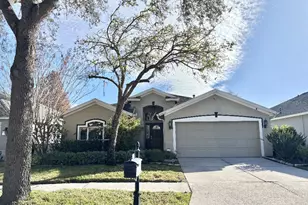 9932 Stockbridge Dr, Tampa, FL 33626 - Photo 1