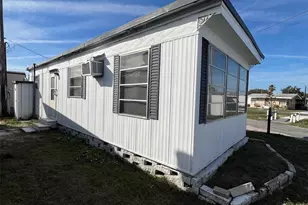 12674 Seminole Blvd, Largo, FL 33778 - Photo 1