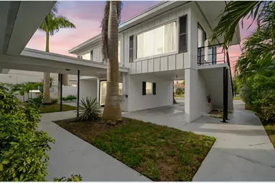 2411 Bay Boulevard #3, Indian Rocks Beach, FL 33785 - Photo 1