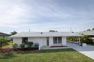 392 Reading St NW, Port Charlotte, FL 33952 - Photo 1