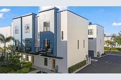 4810 W McElroy Avenue #28, Tampa, FL 33611 - Photo 1
