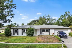 3015 St Charles Dr, Tampa, FL 33618 - Photo 1