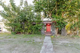1604 Omaha St, Palm Harbor, FL 34683 - Photo 1
