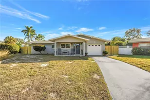10020 Panama Ct, Seminole, FL 33776 - Photo 1