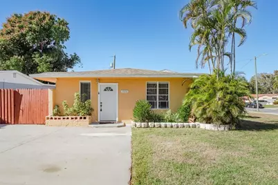 13698 120th Street, Largo, FL 33778 - Photo 1
