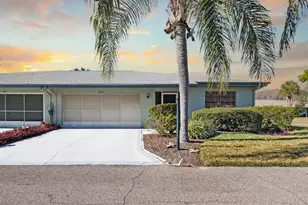 2024 Hereford Dr, Sun City Center, FL 33573 - Photo 1