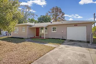 9828 49th Ave N, Saint Petersburg, FL 33708 - Photo 1