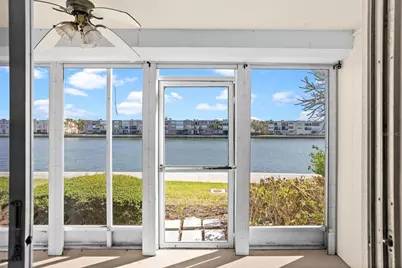 7625 Sun Island Drive S #101, South Pasadena, FL 33707 - Photo 1
