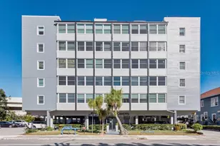 841 4th Ave N, Saint Petersburg, FL 33701 - Photo 1