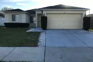 207 Abigail Rd, Plant City, FL 33563 - Photo 1