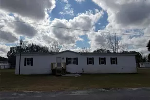 28834 Hubbard St, Leesburg, FL 34748 - Photo 1