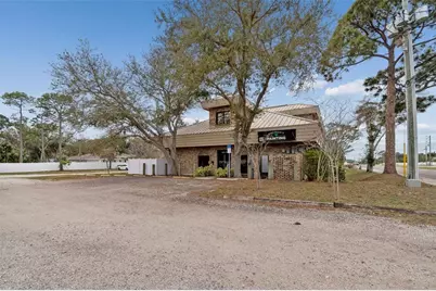 13800 Park Boulevard #101, Seminole, FL 33776 - Photo 1