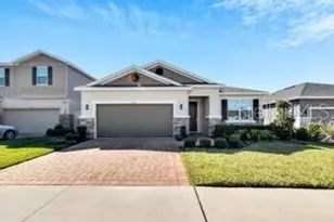 404 Darcy Bluff Pl, Valrico, FL 33594 - Photo 1