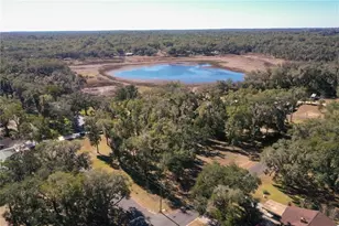 3678 E Perry St, Inverness, FL 34453 - Photo 1