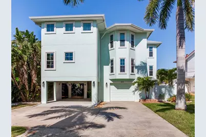 410 140th Avenue E, Madeira Beach, FL 33708 - Photo 1