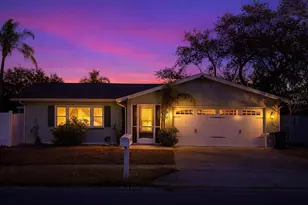 9305 120th Ln, Seminole, FL 33772 - Photo 1