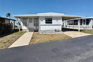 7140 Mt Jupiter Dr NE, Saint Petersburg, FL 33702 - Photo 1