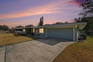 5811 Lakebreeze Ave, Lakeland, FL 33809 - Photo 1