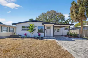 5018 Chancellor St NE, Saint Petersburg, FL 33703 - Photo 1