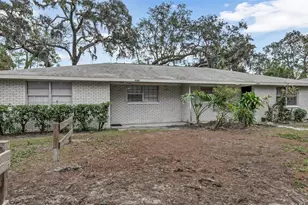 5307 Oakwood Ct, Tampa, FL 33610 - Photo 1