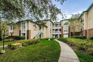 10114 Winsford Oak Blvd, Tampa, FL 33624 - Photo 1