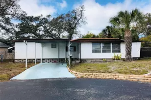 980 7th St NW, Largo, FL 33770 - Photo 1