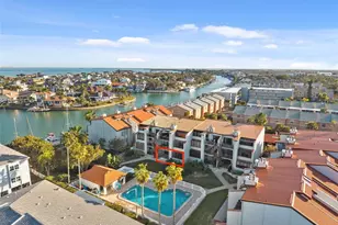 557 Pinellas Bayway S, Tierra Verde, FL 33715 - Photo 1
