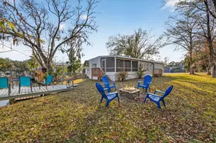 7286 Aberdeen Ct, Weeki Wachee, FL 34607 - Photo 1