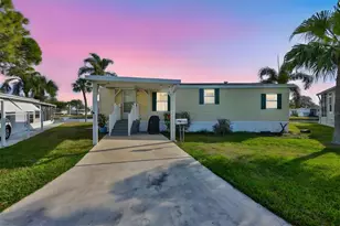 980 7th St NW, Largo, FL 33770 - Photo 1