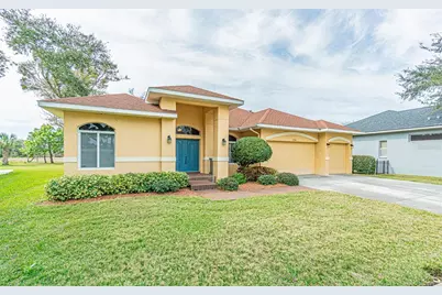 12124 94th Way, Largo, FL 33773 - Photo 1