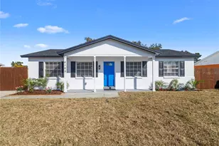 6105 Yorkshire Rd, Tampa, FL 33634 - Photo 1