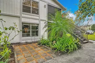3595 Whispering Oaks Ln, Palm Harbor, FL 34684 - Photo 1