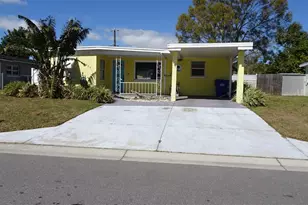 10385 111th Pl, Largo, FL 33773 - Photo 1