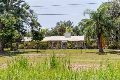 12115 S US Hwy 41, Gibsonton, FL 33534 - Photo 1