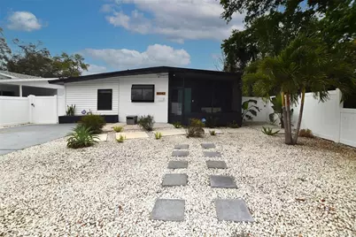 8042 36th Avenue N, Saint Petersburg, FL 33710 - Photo 1