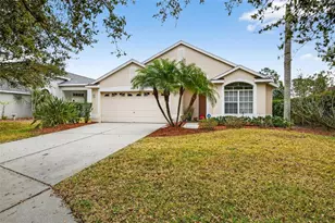 15501 Conway Pl, Tampa, FL 33624 - Photo 1