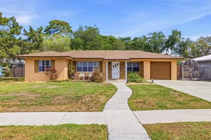 450 San Salvador Dr, Dunedin, FL 34698 - Photo 1