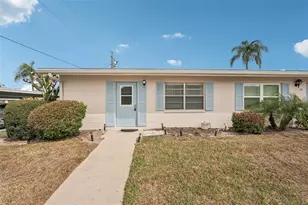 402 Dorchester Pl, Sun City Center, FL 33573 - Photo 1